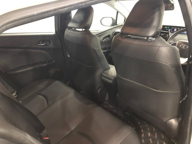 プリウスＡプレミアム　車検整備付／走行３７０７３キロ／フルセグナビ１年保証距離無制限　走行距離３７０７３キロ　フルセグナビ　バックカメラ　ブルートゥース　ドラレコ　純正マット　サイドエアバッグ　ＬＥＤヘッドランプ　シートヒーター　プッシュスタート　キーフリー（埼玉県）の中古車