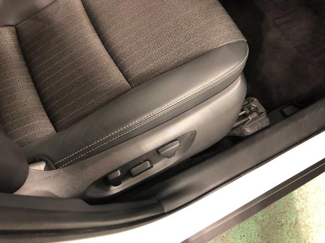 ヤリスクロスＺ　走行７１００キロ／ディスプレイオーディオ／バックカメラ一年保証・走行距離無制限　走行７１００キロ　ディスプレイオーディオ　ブルートゥース　バックカメラ　クリアランスソナー　オートライト　ＬＥＤヘッドライト　シートヒーター（埼玉県）の中古車