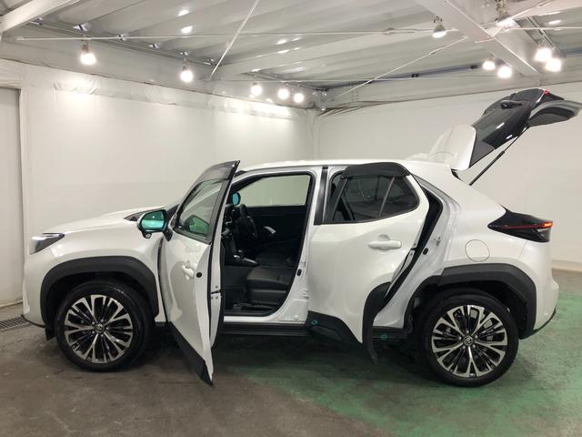 ヤリスクロスＺ　走行７１００キロ／ディスプレイオーディオ／バックカメラ一年保証・走行距離無制限　走行７１００キロ　ディスプレイオーディオ　ブルートゥース　バックカメラ　クリアランスソナー　オートライト　ＬＥＤヘッドライト　シートヒーター（埼玉県）の中古車