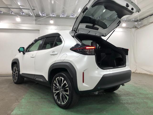 ヤリスクロスＺ　走行７１００キロ／ディスプレイオーディオ／バックカメラ一年保証・走行距離無制限　走行７１００キロ　ディスプレイオーディオ　ブルートゥース　バックカメラ　クリアランスソナー　オートライト　ＬＥＤヘッドライト　シートヒーター（埼玉県）の中古車