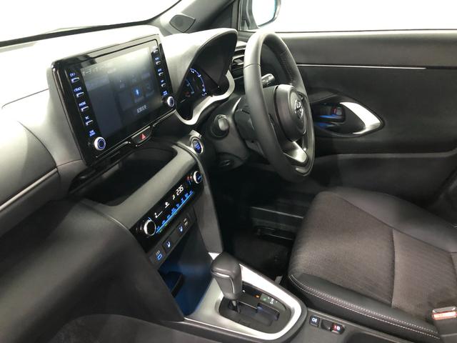 ヤリスクロスＺ　走行７１００キロ／ディスプレイオーディオ／バックカメラ一年保証・走行距離無制限　走行７１００キロ　ディスプレイオーディオ　ブルートゥース　バックカメラ　クリアランスソナー　オートライト　ＬＥＤヘッドライト　シートヒーター（埼玉県）の中古車