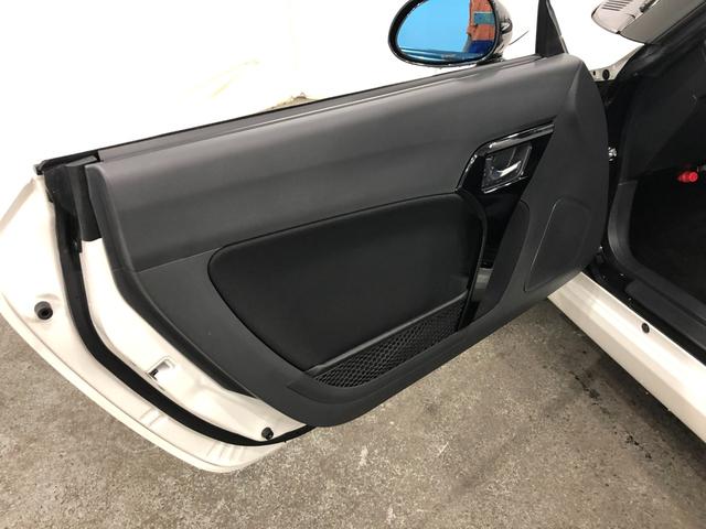 コペンＧＲ　スポーツ　走行６５８８キロ／フルセグナビ／バックカメラ１年保証距離無制限　走行距離６５８８キロ　フルセグナビ　バックカメラ　ブルートゥース　純正マット　ＬＥＤヘッドランプ　アイドリングストップ（埼玉県）の中古車