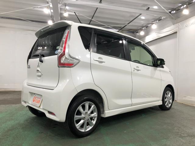 ｅＫカスタムＧセーフティパッケージ　走行４６８９７キロ／ＣＤチューナー１年保証距離無制限　走行距離４６８９７キロ　ＣＤチューナー　純正マット　助手席エアバッグ　オートライト　ＨＩＤヘッドランプ　プッシュボタンスタート　電動格納式ドアミラー（埼玉県）の中古車