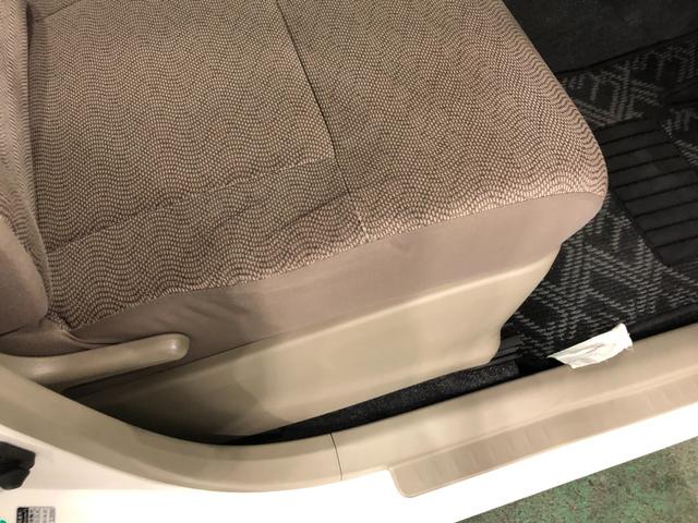 タントＸ　走行５５２５３キロ／ナビ／バックカメラ／ＥＴＣ一年保証・走行距離無制限　走行５５２５３キロ　助手席エアバック　フルセグナビ　バックカメラ　アイドリングストップ　ベンチシート　片側電動スライドドア（埼玉県）の中古車