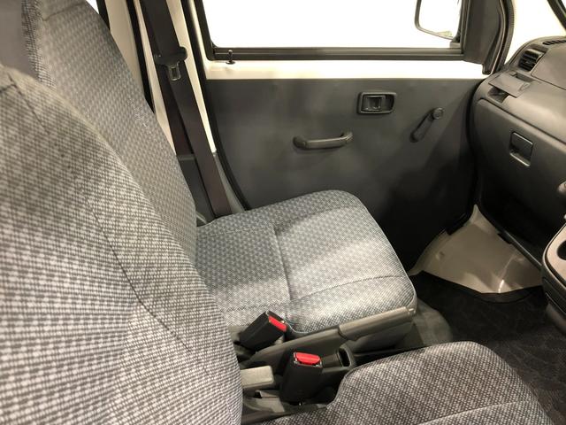 ピクシスバンスペシャル　車検整備付／走行１２９２８キロ／ＭＴ車／ラジオ１年保証距離無制限　走行距離１２９２８キロ　車検整備付　ＭＴ車　ＦＭＡＭラジオ　純正マット（埼玉県）の中古車