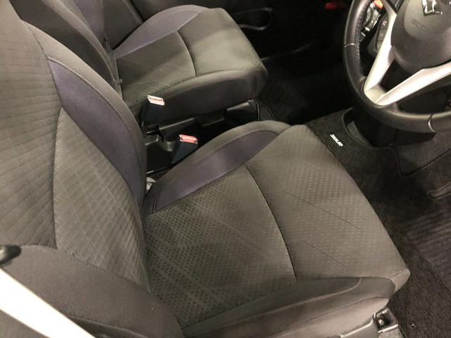 ソリオバンディットハイブリッドＭＶ　軽雹害／車検整備付／走行６７９８３キロ１年保証距離無制限　走行距離６７９８３キロ　フルセグナビ　全周囲カメラ　ブルートゥース　純正マット　サイドエアバッグ　ＬＥＤヘッドランプ　アイドリングストップ　両側電動スライドドア（埼玉県）の中古車