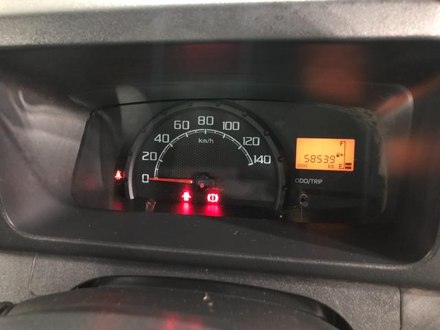 ハイゼットトラックスタンダード 走行58539キロ/車検整備付/タイヤ4本交換一年保証・走行距離無制限 走行58539キロ 5速MT 4WD エアコン パワステ 助手席エアバック 純正カーペットマット(埼玉県)の中古車