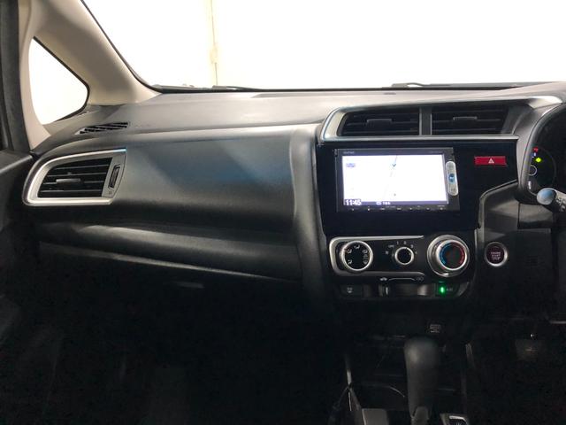 フィット１３Ｇ・Ｆパッケージ　走行３１３５５キロ／雹害／ナビ／ＥＴＣ一年保証・走行距離無制限　走行３１３５５キロ　ワンセグナビ　バックカメラ　ブルートゥース　ＤＶＤ　助手席エアバック　純正カーペットマット（埼玉県）の中古車