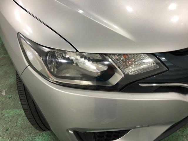 フィット１３Ｇ・Ｆパッケージ　走行３１３５５キロ／雹害／ナビ／ＥＴＣ一年保証・走行距離無制限　走行３１３５５キロ　ワンセグナビ　バックカメラ　ブルートゥース　ＤＶＤ　助手席エアバック　純正カーペットマット（埼玉県）の中古車