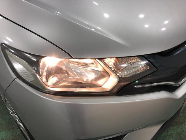 フィット１３Ｇ・Ｆパッケージ　走行３１３５５キロ／雹害／ナビ／ＥＴＣ一年保証・走行距離無制限　走行３１３５５キロ　ワンセグナビ　バックカメラ　ブルートゥース　ＤＶＤ　助手席エアバック　純正カーペットマット（埼玉県）の中古車