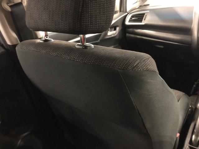 フィット１３Ｇ・Ｆパッケージ　走行３１３５５キロ／雹害／ナビ／ＥＴＣ一年保証・走行距離無制限　走行３１３５５キロ　ワンセグナビ　バックカメラ　ブルートゥース　ＤＶＤ　助手席エアバック　純正カーペットマット（埼玉県）の中古車