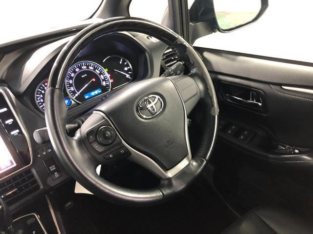 エスクァイアGi ブラックテーラード 4WD 大画面ナビ 後席モニター車検整備付 1年保証距離無制限 走行距離42487キロ 純正大画面ナビ バックカメラ ブルートゥース ドラレコ 後席モニター 純正マット LEDヘッドランプ シートヒーター プッシュスタート(埼玉県)の中古車