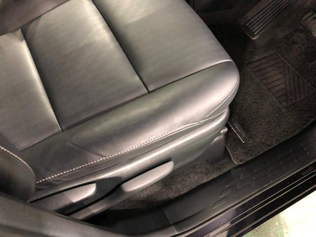 エスクァイアGi ブラックテーラード 4WD 大画面ナビ 後席モニター車検整備付 1年保証距離無制限 走行距離42487キロ 純正大画面ナビ バックカメラ ブルートゥース ドラレコ 後席モニター 純正マット LEDヘッドランプ シートヒーター プッシュスタート(埼玉県)の中古車