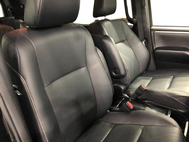 エスクァイアGi ブラックテーラード 4WD 大画面ナビ 後席モニター車検整備付 1年保証距離無制限 走行距離42487キロ 純正大画面ナビ バックカメラ ブルートゥース ドラレコ 後席モニター 純正マット LEDヘッドランプ シートヒーター プッシュスタート(埼玉県)の中古車