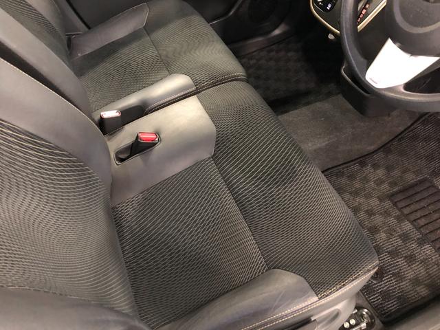 ムーヴカスタムＸ２０ｔｈアニバサリーゴールドＥＤ　ＳＡII　ナビ１年保証距離無制限　走行距離１７６０９キロ　フルセグナビ　バックカメラ　ブルートゥース　純正マット　ＬＥＤヘッドランプ　アイドリングストップ　プッシュボタンスタート　オート格納式ドアミラー　キーフリー（埼玉県）の中古車