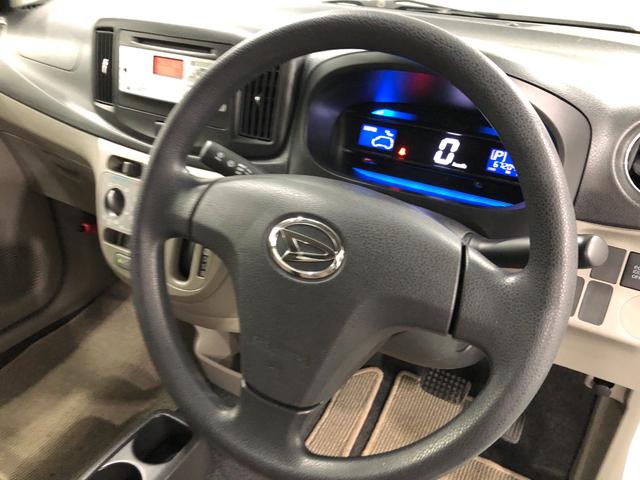 ミライースX 走行67204キロ/CDチューナー/キーレス一年保証・走行距離無制限 走行67204キロ 助手席エアバック 純正カーペットマット アイドリングストップ キーレスエントリー(埼玉県)の中古車