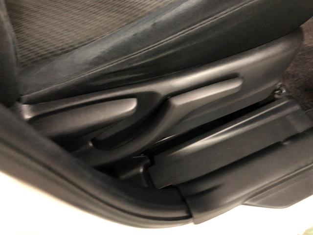 ラクティスG 走行98309キロ/ナビ/バックカメラ/オートライト一年保証・走行距離無制限 走行98309キロ ワンセグナビ 助手席エアバック 純正カーペットマット バックカメラ オートライト(埼玉県)の中古車