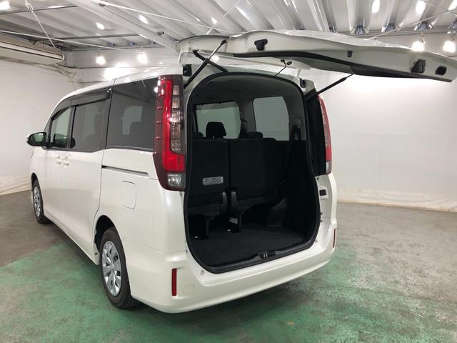 ノアＸ　走行５８４６６キロ／純正フルセグナビ／ドラレコワンオーナー　禁煙車　バックカメラ　ブルートゥース　ドラレコ　純正マット　ＬＥＤヘッドランプ　片側電動スライドドア　電動格納式ドアミラー　プッシュスタート　キーフリー（埼玉県）の中古車