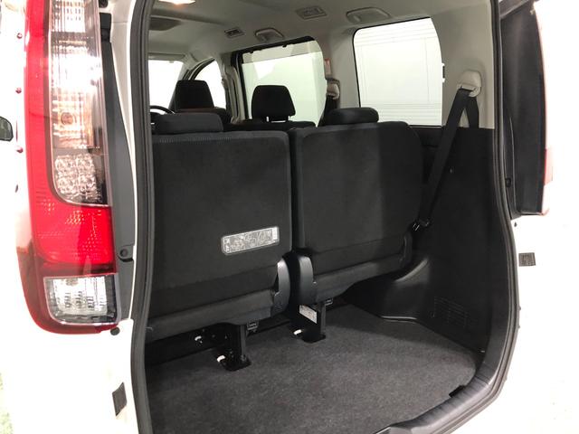 ノアＸ　走行５８４６６キロ／純正フルセグナビ／ドラレコワンオーナー　禁煙車　バックカメラ　ブルートゥース　ドラレコ　純正マット　ＬＥＤヘッドランプ　片側電動スライドドア　電動格納式ドアミラー　プッシュスタート　キーフリー（埼玉県）の中古車