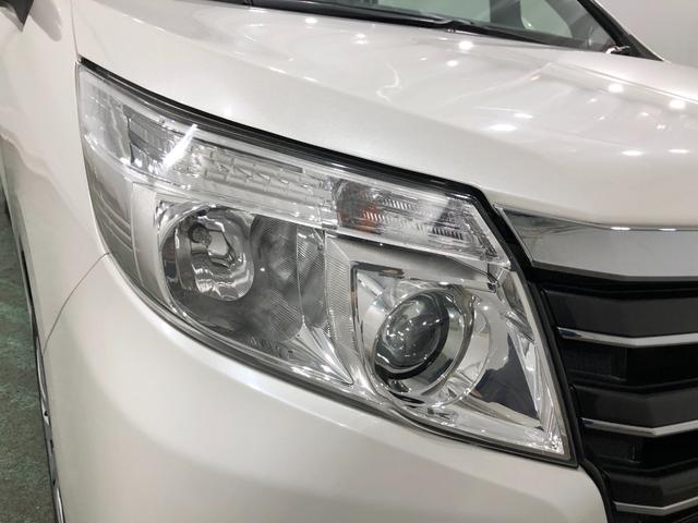 ノアＸ　走行５８４６６キロ／純正フルセグナビ／ドラレコワンオーナー　禁煙車　バックカメラ　ブルートゥース　ドラレコ　純正マット　ＬＥＤヘッドランプ　片側電動スライドドア　電動格納式ドアミラー　プッシュスタート　キーフリー（埼玉県）の中古車