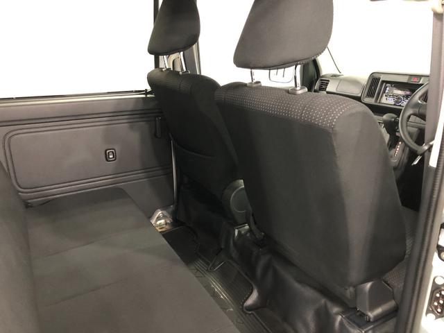 ハイゼットカーゴデッキバンG SA3 走行4412キロ/LEDヘッドライト一年保証・走行距離無制限 走行4412キロ 助手席エアバック 純正カーペットマット オートライト オートマチックハイビーム LEDヘッドライト アイドリングストップ(埼玉県)の中古車