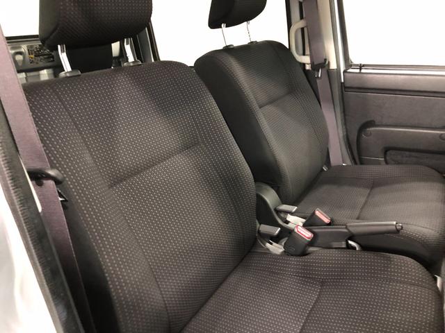 ハイゼットカーゴデッキバンG SA3 走行4412キロ/LEDヘッドライト一年保証・走行距離無制限 走行4412キロ 助手席エアバック 純正カーペットマット オートライト オートマチックハイビーム LEDヘッドライト アイドリングストップ(埼玉県)の中古車