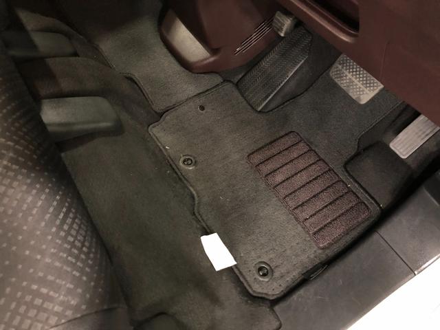 Ｎ−ＷＧＮカスタムＧ・Ｌパッケージ　走行１００３０１キロ／ナビ／バックカメラ一年保証・走行距離無制限　走行１００３０１キロ　助手席エアバック　ＥＴＣ　フルセグナビ　ブルートゥース　バックカメラ　サイドエアバック　オートライト　ＨＩＤヘッドライト（埼玉県）の中古車