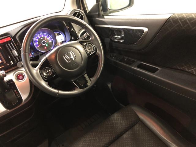 Ｎ−ＷＧＮカスタムＧ・Ｌパッケージ　走行１００３０１キロ／ナビ／バックカメラ一年保証・走行距離無制限　走行１００３０１キロ　助手席エアバック　ＥＴＣ　フルセグナビ　ブルートゥース　バックカメラ　サイドエアバック　オートライト　ＨＩＤヘッドライト（埼玉県）の中古車