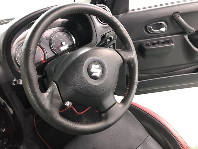 ジムニークロスアドベンチャー　走行９１０２３キロ／ＭＴ／４ＷＤ一年保証・走行距離無制限　走行９１０２３キロ　４ＷＤ　５速ＭＴ　キーレスエントリー　電動格納ミラー　助手席エアバック　マニュアルエアコン（埼玉県）の中古車