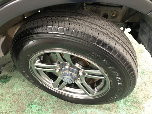 ジムニークロスアドベンチャー　走行９１０２３キロ／ＭＴ／４ＷＤ一年保証・走行距離無制限　走行９１０２３キロ　４ＷＤ　５速ＭＴ　キーレスエントリー　電動格納ミラー　助手席エアバック　マニュアルエアコン（埼玉県）の中古車