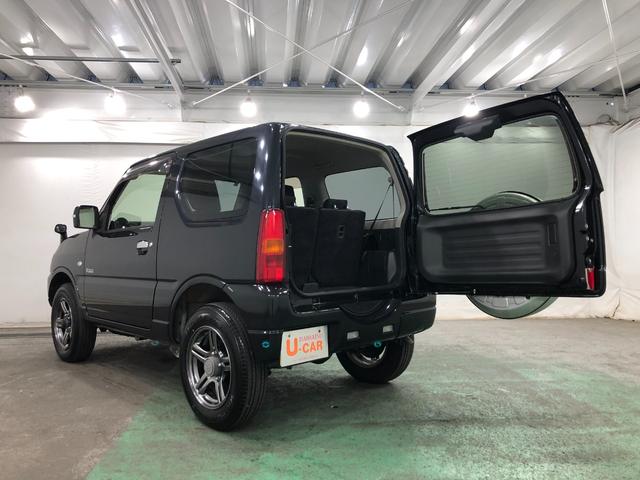 ジムニークロスアドベンチャー　走行９１０２３キロ／ＭＴ／４ＷＤ一年保証・走行距離無制限　走行９１０２３キロ　４ＷＤ　５速ＭＴ　キーレスエントリー　電動格納ミラー　助手席エアバック　マニュアルエアコン（埼玉県）の中古車