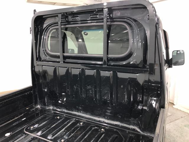 ハイゼットトラックスタンダード　走行５８４２キロ／クリアランスソナー一年保証・走行距離無制限　走行５８４２キロ　助手席エアバック　純正カーペットマット　クリアランスソナー　アイドリングストップ（埼玉県）の中古車