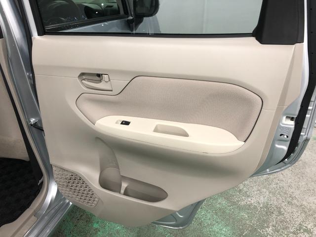 ムーヴＬ　走行３９８３４キロ／タイヤ新品４本交換／車検整備付一年保証・走行距離無制限　走行３９８３４キロ　助手席エアバック　純正カーペットマット　オートマチックハイビーム　アイドリングストップ　ベンチシート　ＣＤチューナー　キーレスエントリー（埼玉県）の中古車