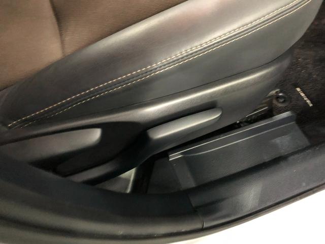 シエンタハイブリッド　ファンベースＧ　クエロ　走行２００３２キロ１年保証距離無制限　走行距離２００３２キロ　フルセグナビ　全周囲カメラ　ブルートゥース　ドラレコ　純正マット　ＬＥＤヘッドランプ　シートヒーター　両側電動スライドドア　プッシュスタート　キーフリー（埼玉県）の中古車