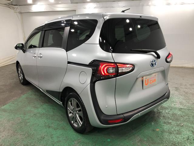 シエンタハイブリッド　ファンベースＧ　クエロ　走行２００３２キロ１年保証距離無制限　走行距離２００３２キロ　フルセグナビ　全周囲カメラ　ブルートゥース　ドラレコ　純正マット　ＬＥＤヘッドランプ　シートヒーター　両側電動スライドドア　プッシュスタート　キーフリー（埼玉県）の中古車