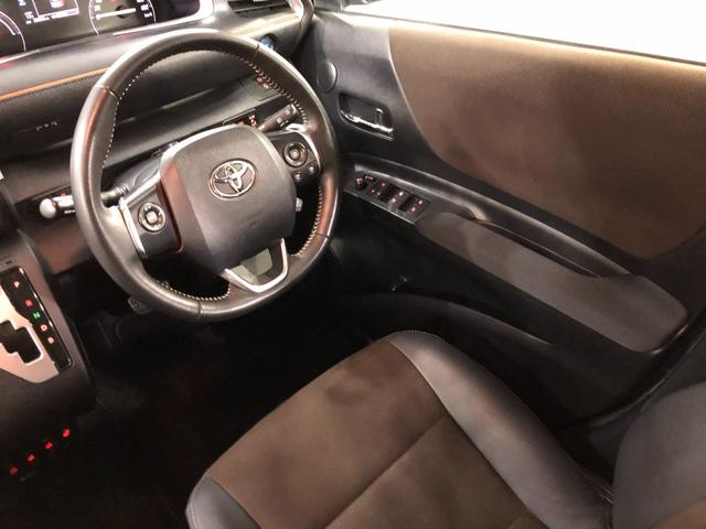 シエンタハイブリッド　ファンベースＧ　クエロ　走行２００３２キロ１年保証距離無制限　走行距離２００３２キロ　フルセグナビ　全周囲カメラ　ブルートゥース　ドラレコ　純正マット　ＬＥＤヘッドランプ　シートヒーター　両側電動スライドドア　プッシュスタート　キーフリー（埼玉県）の中古車