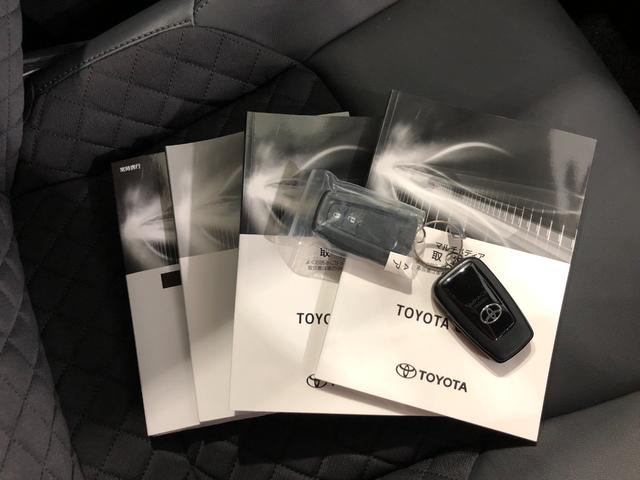 C−HRGモード ネロ セーフティプラスII 走行7374キロ/ナビ一年保証・走行距離無制限 走行7374キロ フルセグナビ ブルートゥース バックカメラ サイドエアバック クリアランスソナー オートマチックハイビーム オートライト LEDヘッドライト(埼玉県)の中古車