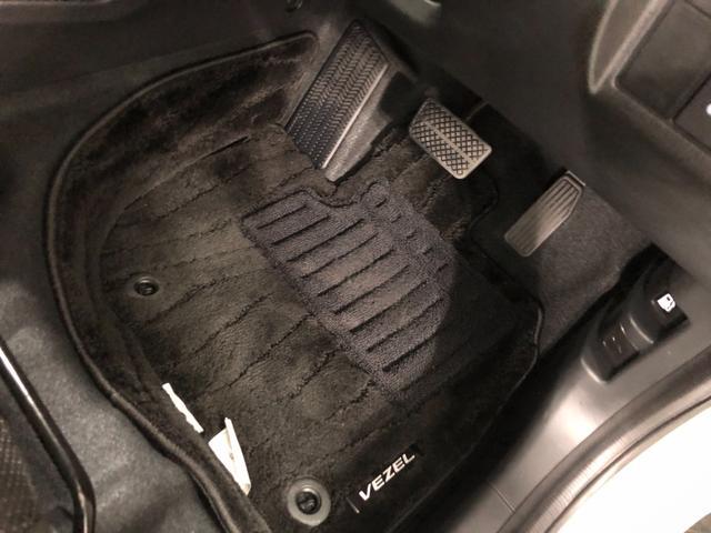 ヴェゼルＸ・ホンダセンシング　走行１．４万　車検整備付　純正ナビ一年保証・走行距離無制限　走行１４０８０キロ　純正フルセグナビ　ＥＴＣ　ＢＴオーディオ　バックカメラ　ドラレコ　クルーズコントロール　サイドエアバック　オートライト　ＬＥＤヘッドライト（埼玉県）の中古車