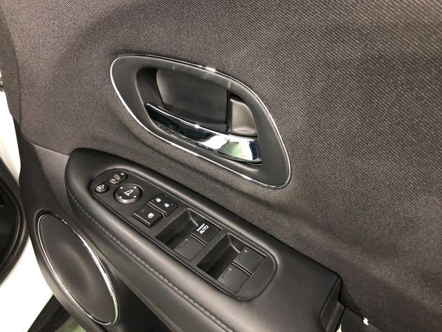 ヴェゼルＸ・ホンダセンシング　走行１．４万　車検整備付　純正ナビ一年保証・走行距離無制限　走行１４０８０キロ　純正フルセグナビ　ＥＴＣ　ＢＴオーディオ　バックカメラ　ドラレコ　クルーズコントロール　サイドエアバック　オートライト　ＬＥＤヘッドライト（埼玉県）の中古車