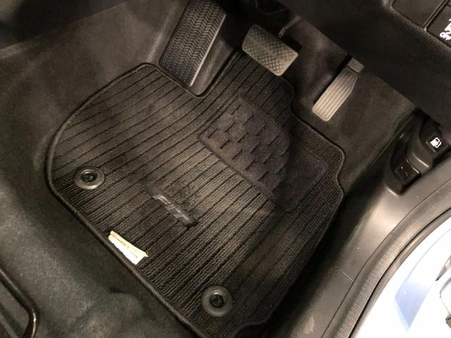 フィットハイブリッドFパッケージ 走行52471キロ/ワンセグナビ/バックカメラ1年保証距離無制限 走行距離52471キロ ワンセグナビ バックカメラ ブルートゥース 純正マット サイドエアバッグ 電動格納式ドアミラー プッシュスタート(埼玉県)の中古車
