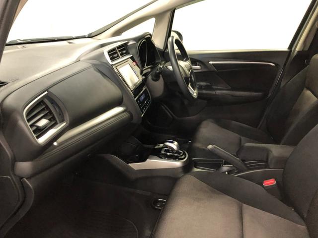 フィットハイブリッドFパッケージ 走行52471キロ/ワンセグナビ/バックカメラ1年保証距離無制限 走行距離52471キロ ワンセグナビ バックカメラ ブルートゥース 純正マット サイドエアバッグ 電動格納式ドアミラー プッシュスタート(埼玉県)の中古車