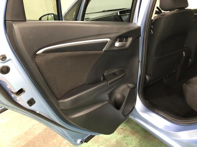 フィットハイブリッドFパッケージ 走行52471キロ/ワンセグナビ/バックカメラ1年保証距離無制限 走行距離52471キロ ワンセグナビ バックカメラ ブルートゥース 純正マット サイドエアバッグ 電動格納式ドアミラー プッシュスタート(埼玉県)の中古車