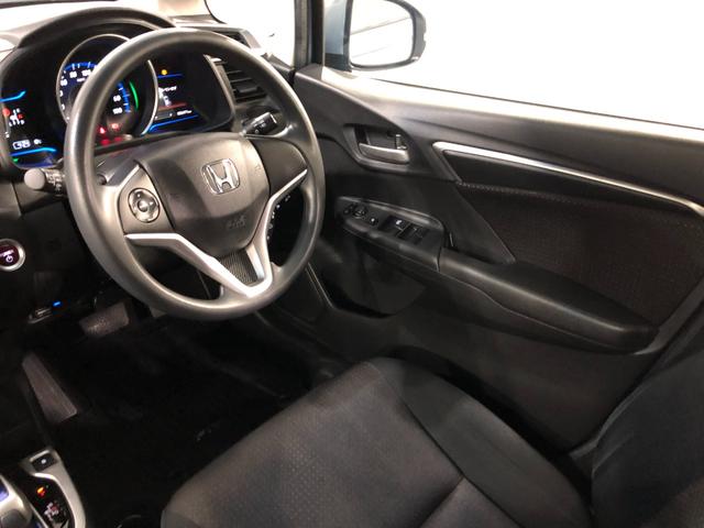 フィットハイブリッドFパッケージ 走行52471キロ/ワンセグナビ/バックカメラ1年保証距離無制限 走行距離52471キロ ワンセグナビ バックカメラ ブルートゥース 純正マット サイドエアバッグ 電動格納式ドアミラー プッシュスタート(埼玉県)の中古車