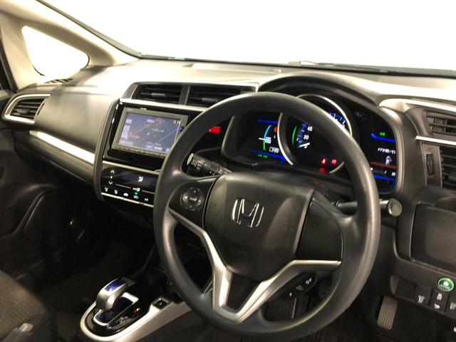 フィットハイブリッドFパッケージ 走行52471キロ/ワンセグナビ/バックカメラ1年保証距離無制限 走行距離52471キロ ワンセグナビ バックカメラ ブルートゥース 純正マット サイドエアバッグ 電動格納式ドアミラー プッシュスタート(埼玉県)の中古車