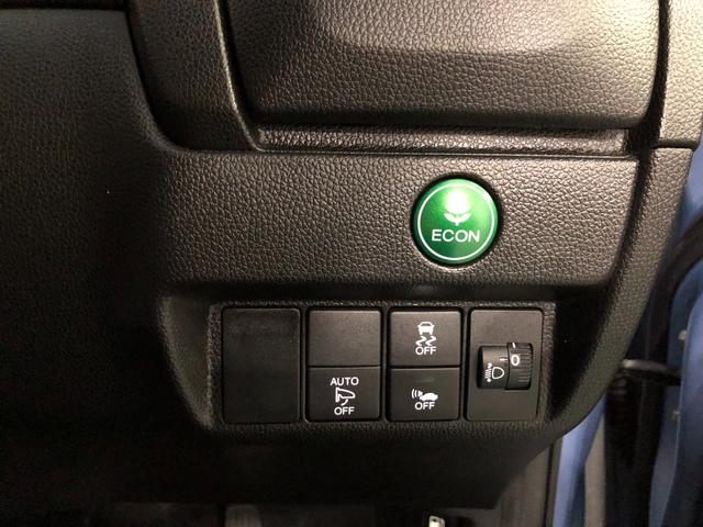 フィットハイブリッドFパッケージ 走行52471キロ/ワンセグナビ/バックカメラ1年保証距離無制限 走行距離52471キロ ワンセグナビ バックカメラ ブルートゥース 純正マット サイドエアバッグ 電動格納式ドアミラー プッシュスタート(埼玉県)の中古車