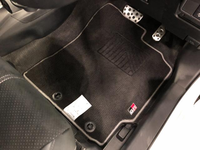 アクアG GRスポーツ・17インチパッケージ 走行27267キロ一年保証・走行距離無制限 走行27267キロ フルセグナビ ブルートゥース バックカメラ ドラレコ ETC オートライト LEDヘッドライト(埼玉県)の中古車