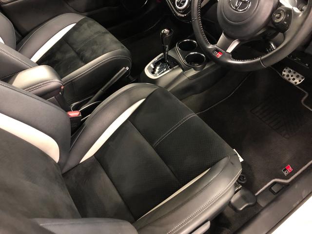 アクアG GRスポーツ・17インチパッケージ 走行27267キロ一年保証・走行距離無制限 走行27267キロ フルセグナビ ブルートゥース バックカメラ ドラレコ ETC オートライト LEDヘッドライト(埼玉県)の中古車