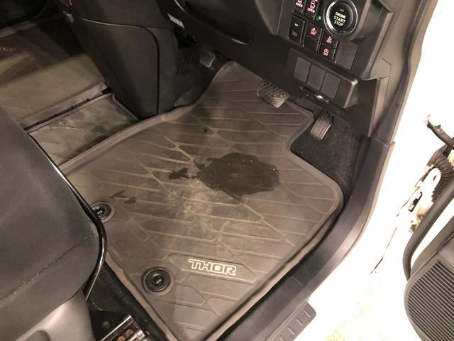 トールカスタムＧ　ターボ　ＳＡII　走行９３３９７キロ／９型ナビ１年保証距離無制限　走行距離９３３９７キロ　純正フルセグナビ　パノラマモニター　ブルートゥース　純正マット　ＬＥＤヘッドランプ　アイドリングストップ　両側電動スライドドア　オート格納式ドアミラー（東京都）の中古車