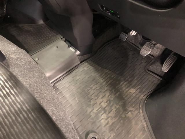 ハイゼットカーゴクルーズ 走行45383キロ/車検整備付/4WD/ナビ一年保証・走行距離無制限 走行45383キロ フルセグナビ ブルートゥース バックカメラ クリアランスソナー オートライト LEDヘッドライト アイドリングストップ(埼玉県)の中古車