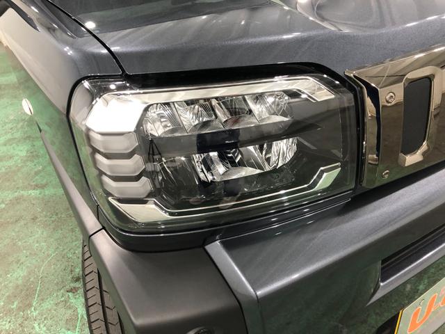 タフトＧダーククロムベンチャー走行３５１３キロ／ナビ／バックカメラ一年保証・走行距離無制限　走行３５１３キロ　フルセグナビ　ブルートゥース　バックカメラ　サイドエアバック　クリアランスソナー　オートライト　ＬＥＤヘッドライト　シートヒーター（埼玉県）の中古車